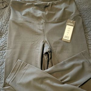 Black yogalicious leggings